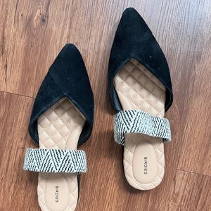 Birdies Swan Mules with Black Cuff